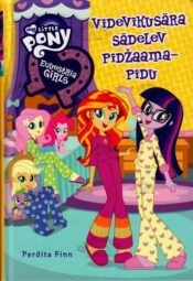 Videvikusära sädelev pidžaamapidu. Equestria Girls - Perdita Finn, 2017 Videvikusära sädelev pidžaamapidu. Equestria Girls - Perdita Finn, 2017